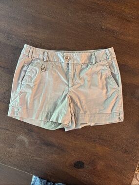 Classic Women's Khaki Cotton Shorts